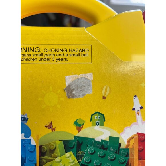 Lego Classic Creative Suitcase 10713 Building Kit 213 Pieces Portable Case READ - Picture 4 of 11